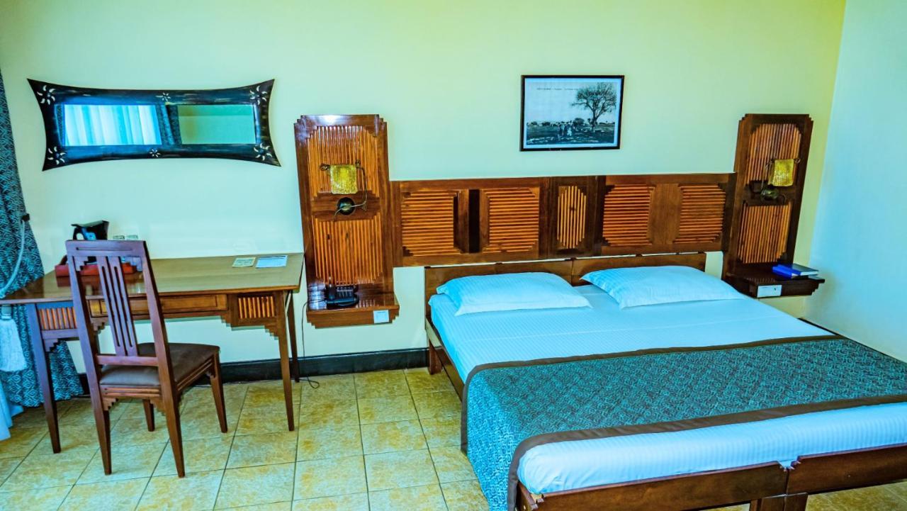 Le Grand Hotel Diego Antsiranana Екстер'єр фото