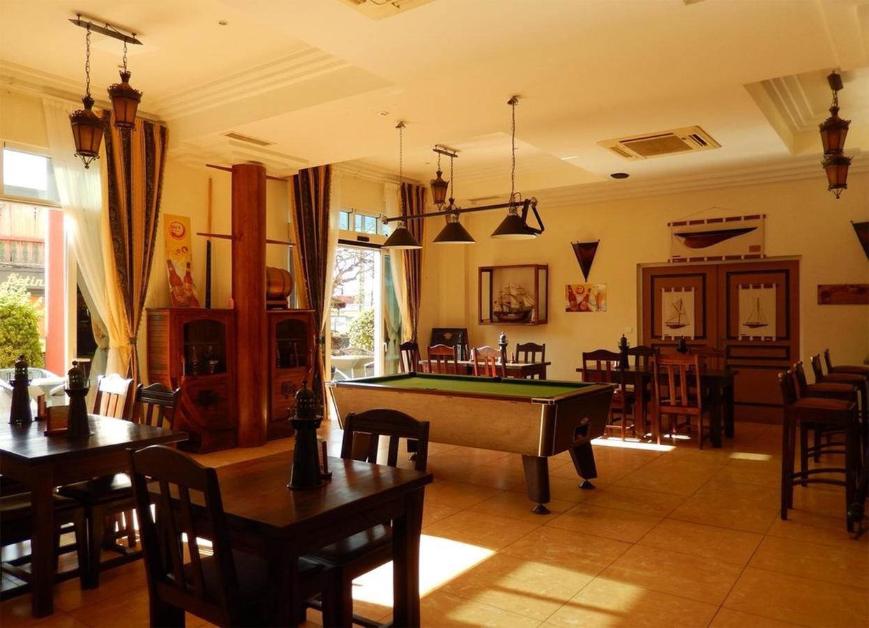 Le Grand Hotel Diego Antsiranana Екстер'єр фото